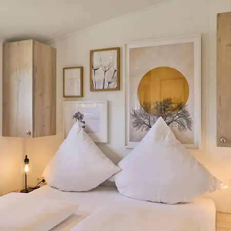 度假居 Ostseecamp 